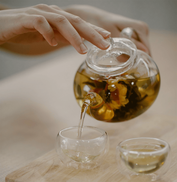 Dry January : Les Bienfaits d’un Mois Sans Alcool sur Votre Peau et Votre Beauté